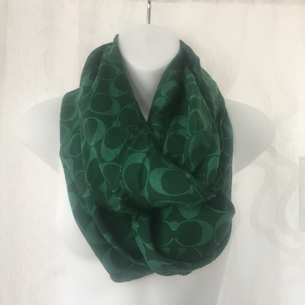 Sold - Green Coach Infinity Signature Logo Scarf - Picture 1 of 4